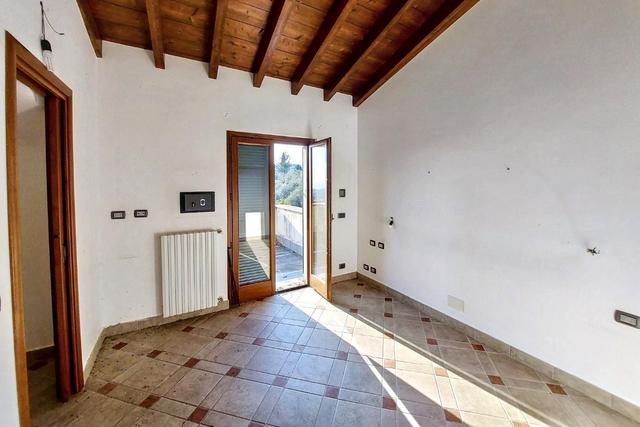 Palazzi in vendita