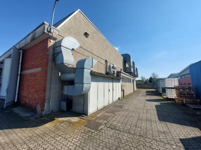 #2638989 Capannone con palazzina uffici e ampia area esterna con possibile cambio di destinazione d’uso in vendita - foto 14