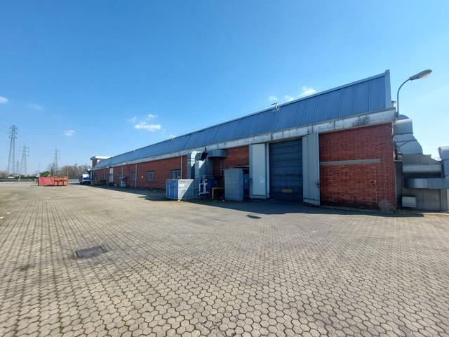 #2638989 Capannone con palazzina uffici e ampia area esterna con possibile cambio di destinazione d’uso in vendita - foto 15