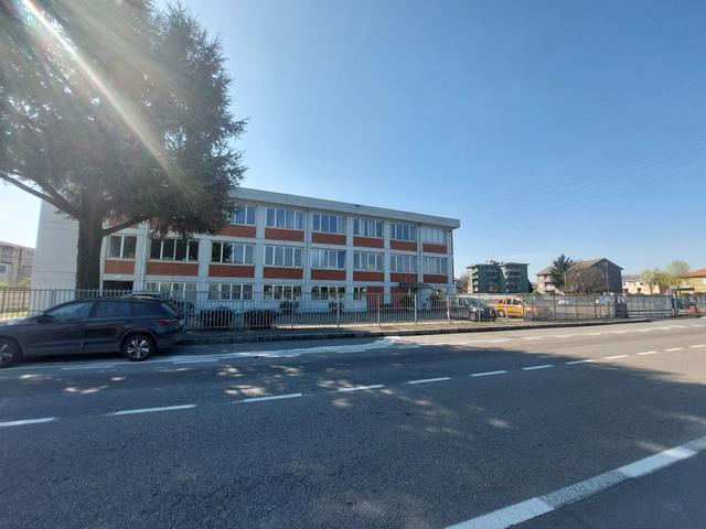 #2638989 Capannone con palazzina uffici e ampia area esterna con possibile cambio di destinazione d’uso in vendita - foto 22