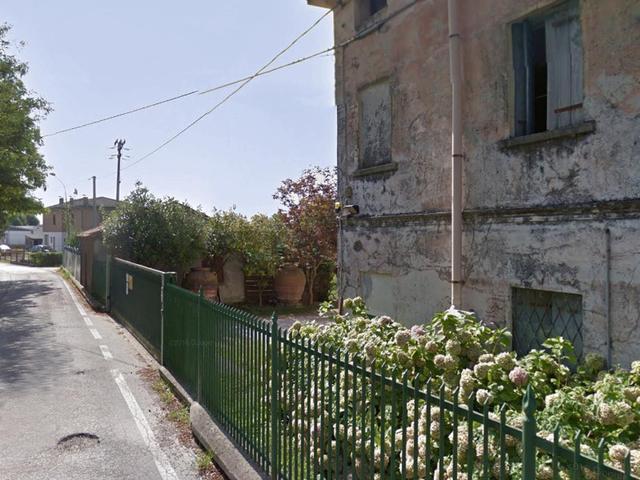 Stabilimenti produttivi in vendita
