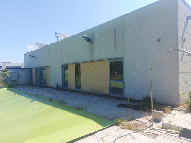 #2536188 Capannone ex palestra con piscina in vendita - foto 16