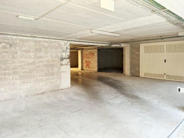 Garage in vendita