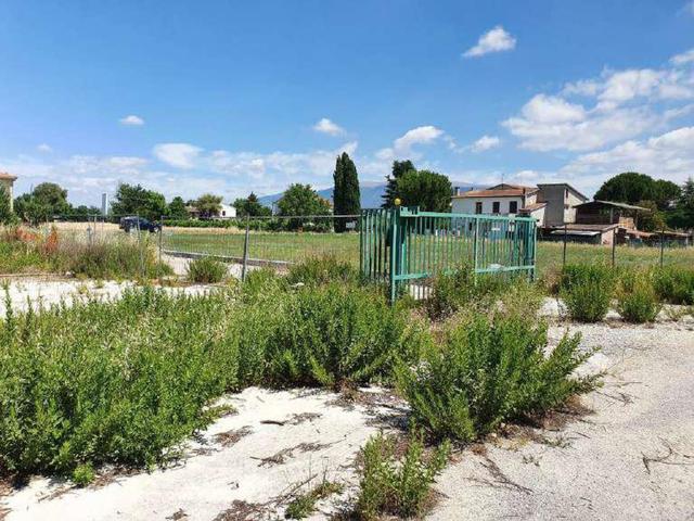 #2640071 Capannone industriale con ampia corte pertinenziale in vendita - foto 3