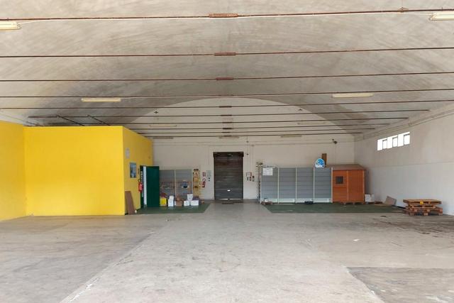 #19449 Complesso artigianale con cortile e pertinenze in vendita - foto 15