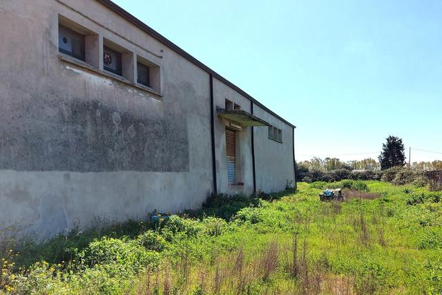 #19449 Complesso artigianale con cortile e pertinenze in vendita - foto 10