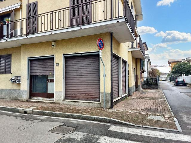 #22846 Negozio al piano terra in ottima posizione in vendita - foto 4