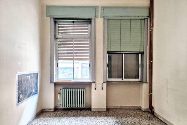 Edifici direzionali in vendita