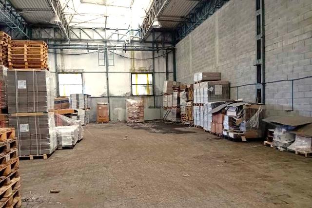 #2638619 Opificio uso deposito con pertinenze e cortile in vendita - foto 4