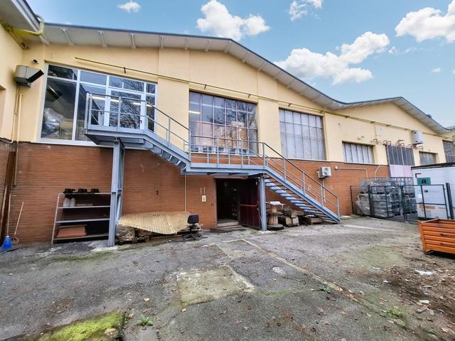 #24995 Capannone industriale con uffici, frazionabile in vendita - foto 24