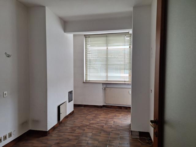 #2638530 Ampio ufficio con cantina e parcheggi di pertinenza in vendita - foto 3