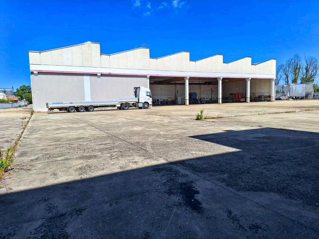 #2534002 Ampio complesso industriale a Jesi in vendita - foto 2