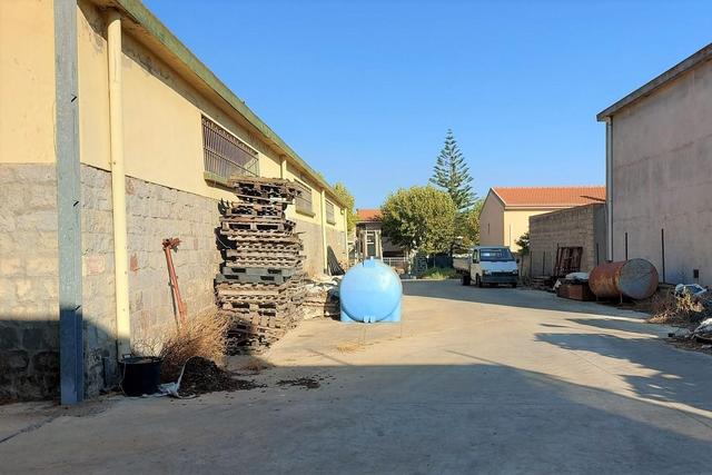#20409 Complesso artigianale con cortile e pertinenze in vendita - foto 10