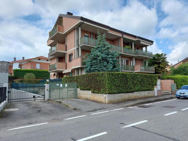 Garage in vendita