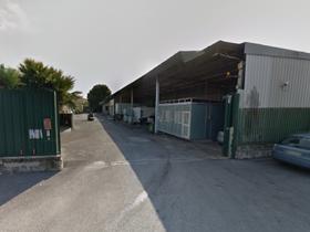 Capannoni artigianali in vendita