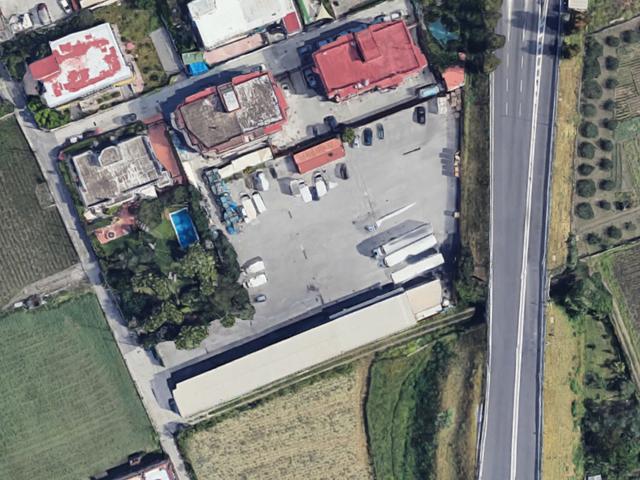 #2537535 Capannone con uffici e ampio piazzale asfaltato in vendita - foto 2