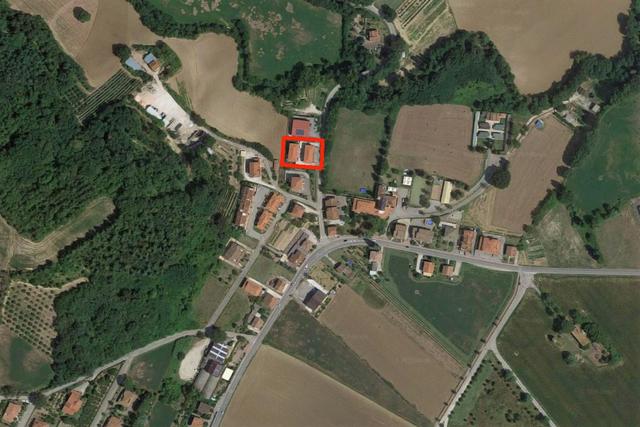 Garage in vendita