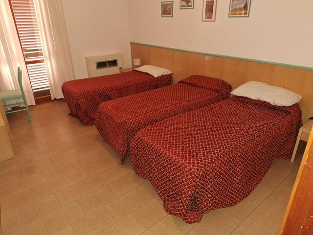 #25798 Vendesi Attività di Albergo 3* con Ristorante e Tabaccheria a Cerreto Guidi (FI) in vendita - foto 7