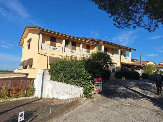 #25798 Vendesi Attività di Albergo 3* con Ristorante e Tabaccheria a Cerreto Guidi (FI) in vendita - foto 26