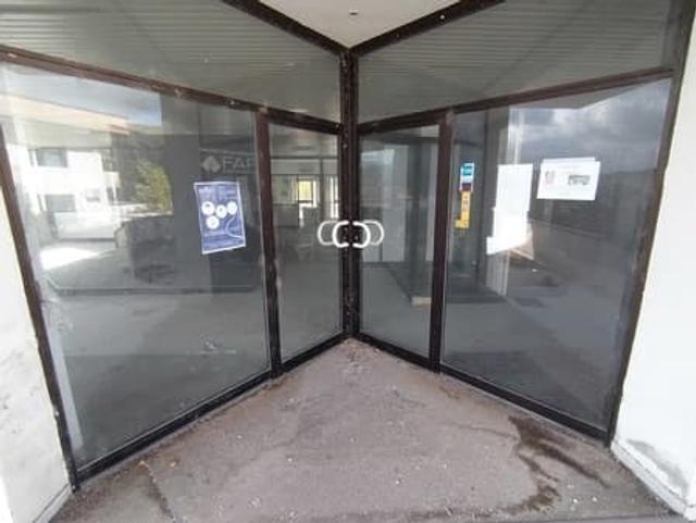 #2639088 Ampio negozio commerciale in vendita - foto 2