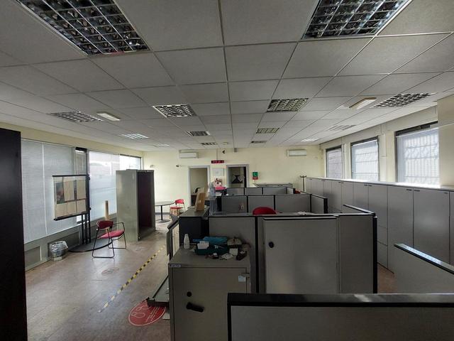 #25932 Locale commerciale ex banca in vendita - foto 4