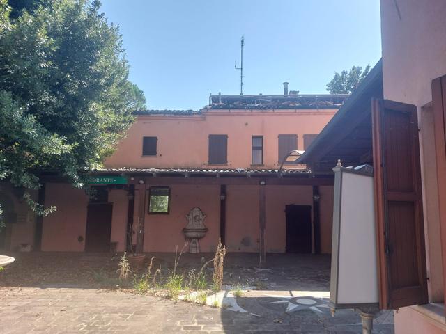 Alberghi in vendita