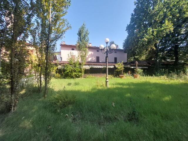 Alberghi in vendita