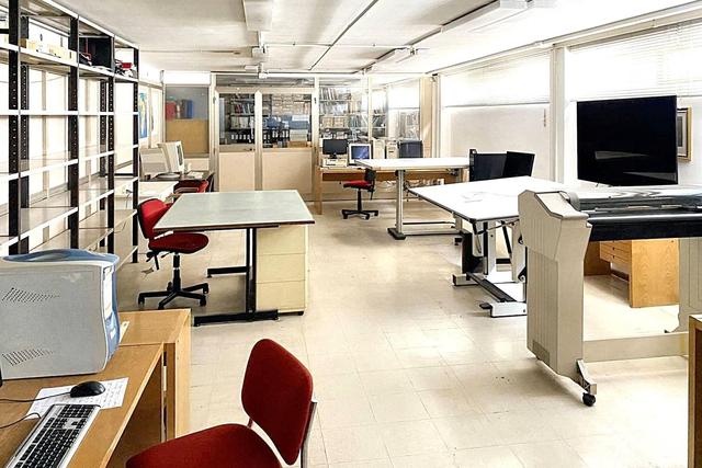 #24599 Opificio con showroom uffici e corte privata in vendita - foto 27