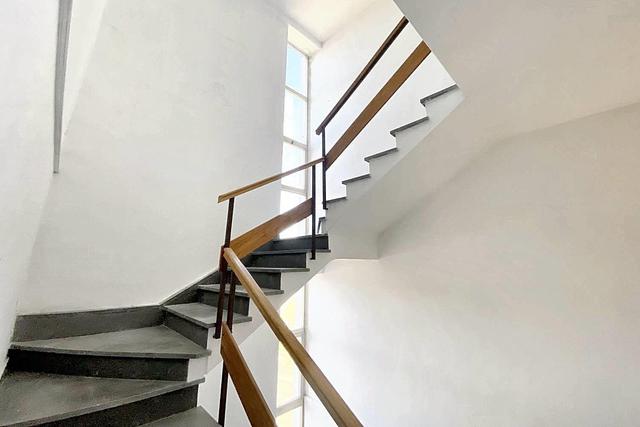#24599 Opificio con showroom uffici e corte privata in vendita - foto 16