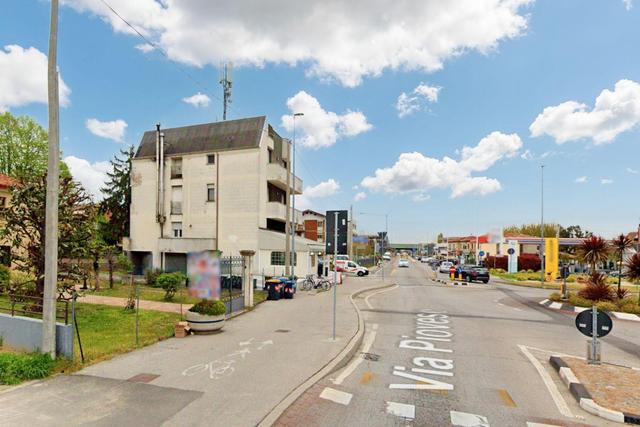 Pertinenze in vendita