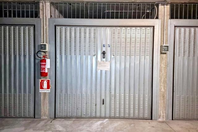 Garage in vendita