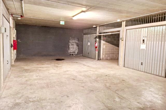 Garage in vendita