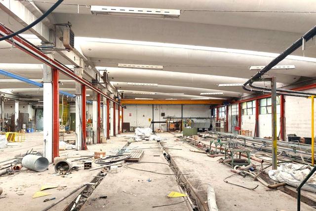 #23992 Complesso industriale con ampio piazzale in vendita - foto 7