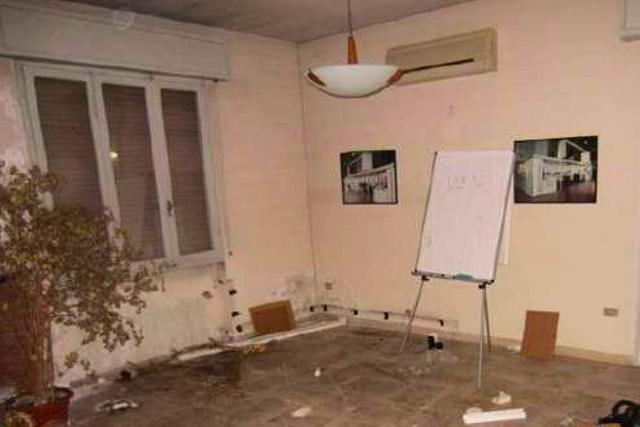 #23992 Complesso industriale con ampio piazzale in vendita - foto 17