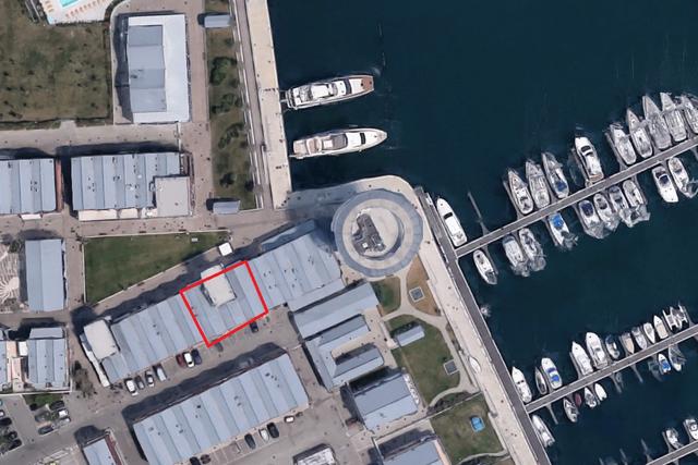 #2537047 Negozio con posti auto nel porto di Marina di Ravenna in vendita - foto 9