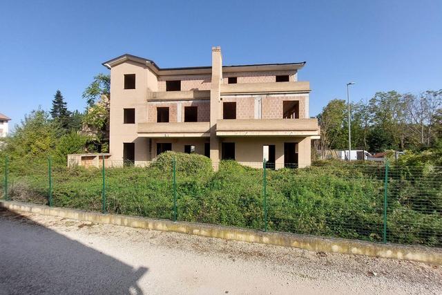 #19090 Terreno con fabbricato in corso di costruzione in vendita - foto 10