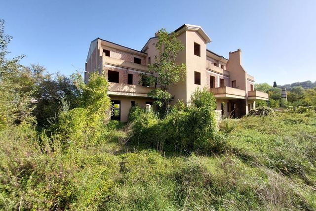 #19090 Terreno con fabbricato in corso di costruzione in vendita - foto 3