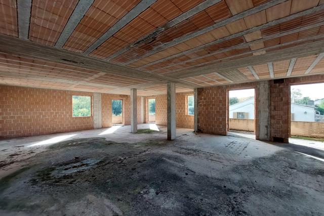 #19090 Terreno con fabbricato in corso di costruzione in vendita - foto 18