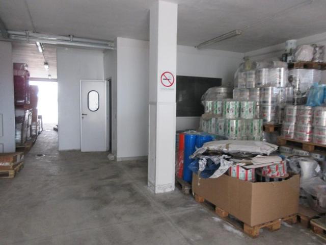 Stabilimenti produttivi in vendita