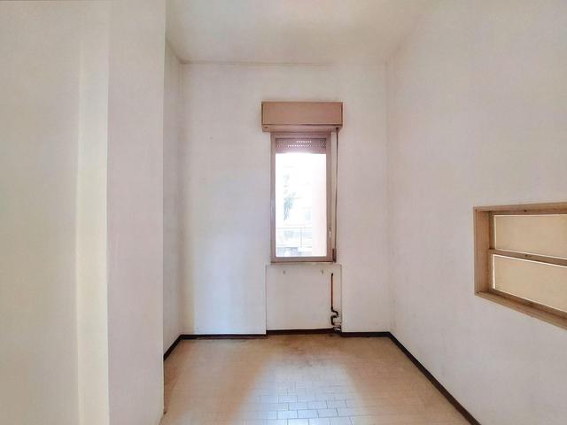 #20145 Locali commerciali in complesso condominiale in vendita - foto 3