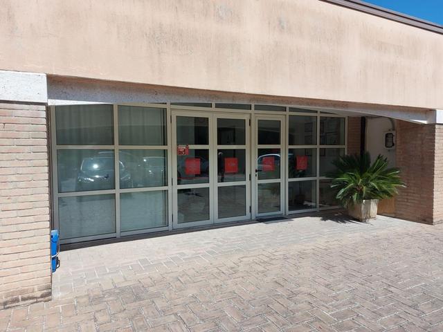 #20500 Locale commerciale e magazzino in vendita - foto 6