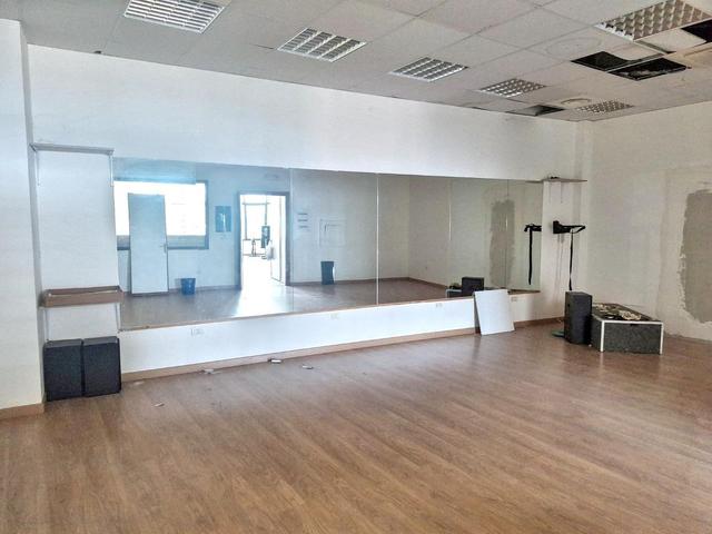 #20500 Locale commerciale e magazzino in vendita - foto 5