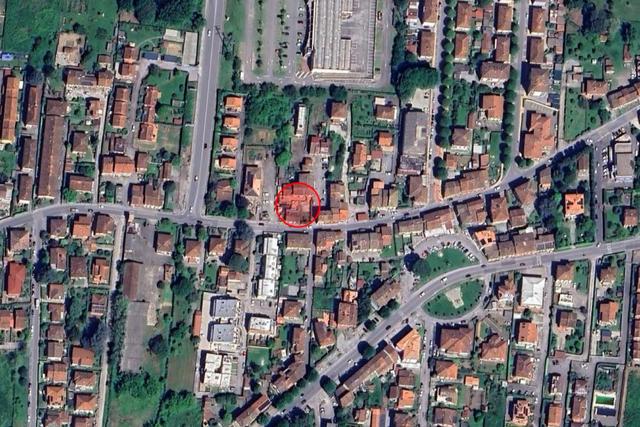 #24699 Locale commerciale con giardino interno in vendita - foto 14