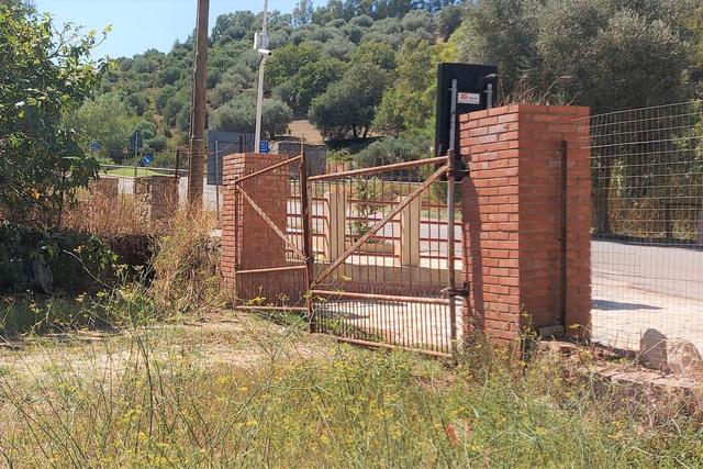 Magazzini in vendita