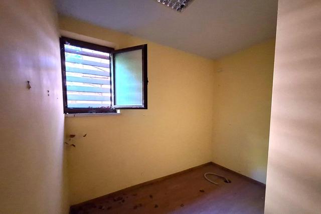Studi privati in vendita