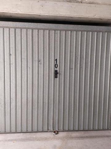 Garage in vendita