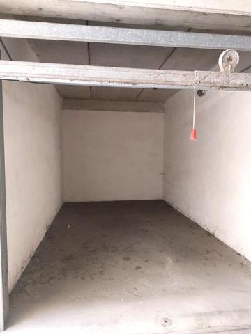 Garage in vendita