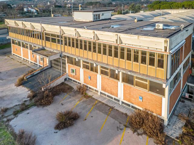 #2537501 Complesso industriale versatile ad Arezzo in posizione strategica in vendita - foto 15