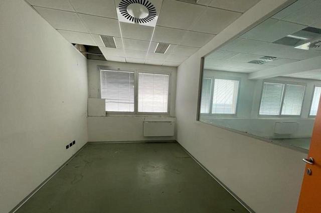 #14785 Complesso direzionale con parcheggio in vendita - foto 6