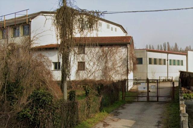 #14785 Complesso direzionale con parcheggio in vendita - foto 4